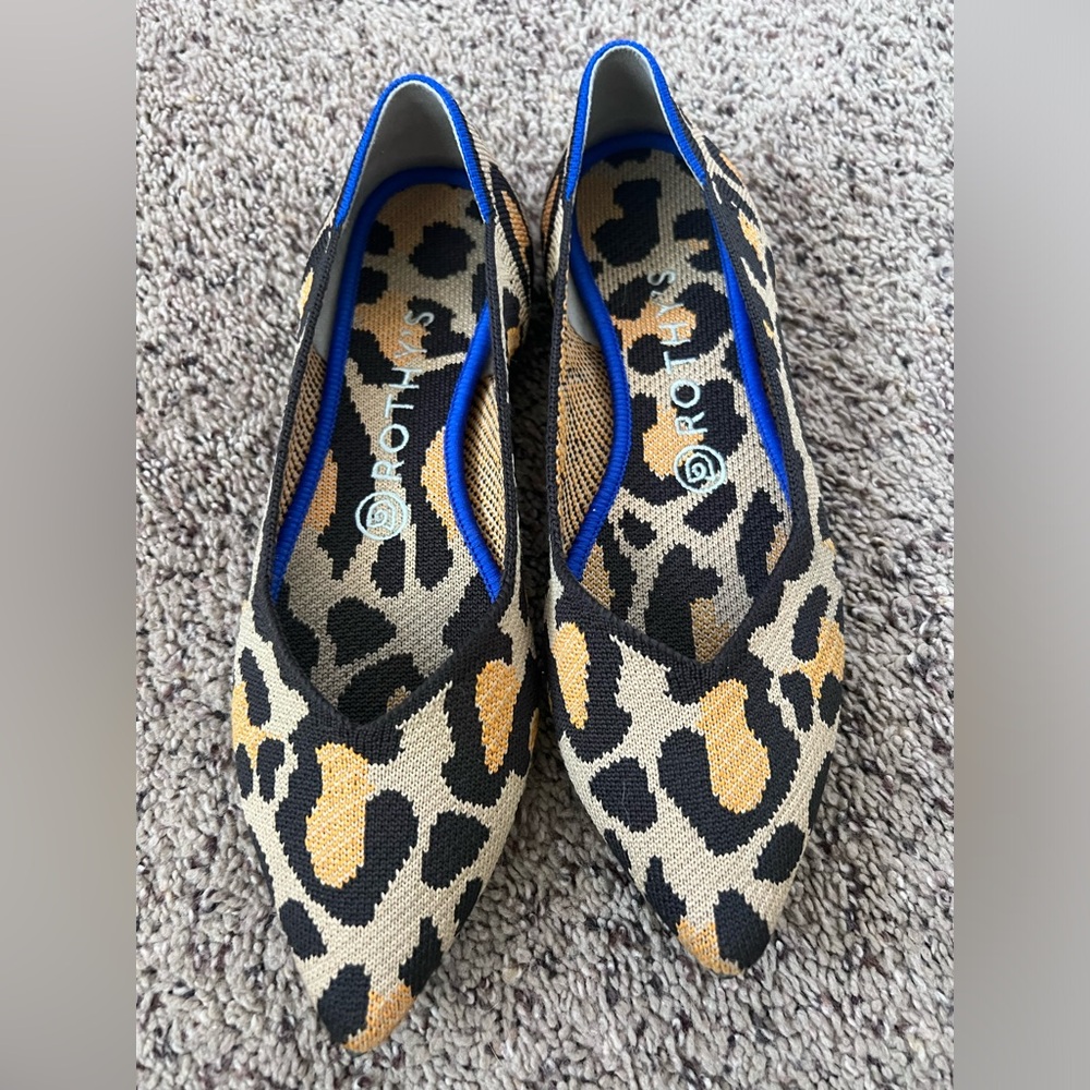 Leopard Rothy’s Pointed Flats size 8W